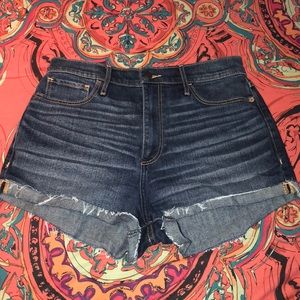 ABERCROMBIE & FITCH HIGH-RISE SHORTS